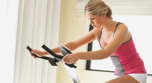 Занятия на велотренажере для похудения, здоровья и красоты