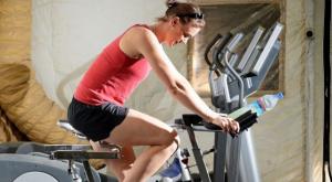 Советы, как правильно заниматься на велотренажере чтобы похудеть Тренировка ног на велотренажере